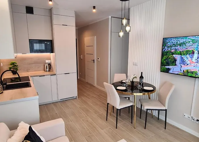 Z Balkonem Blisko Jasnej Gory, Podziemny Parking Gratis * Čenstochová