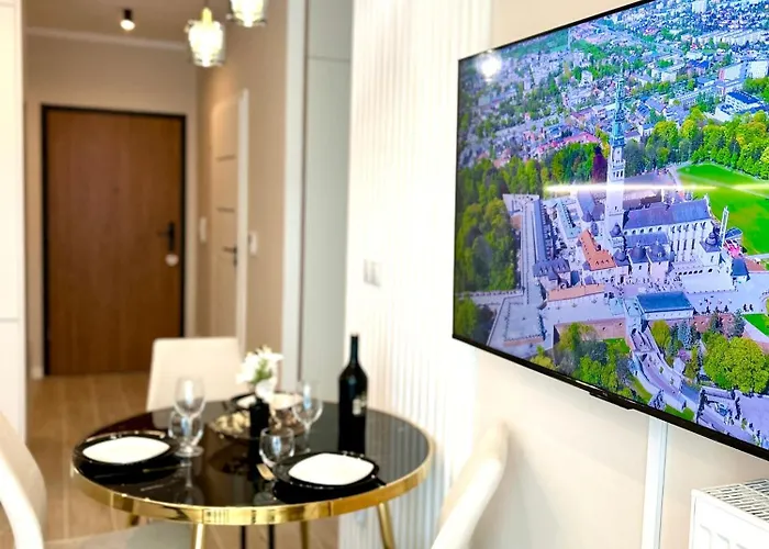 Z Balkonem Blisko Jasnej Gory, Podziemny Parking Gratis