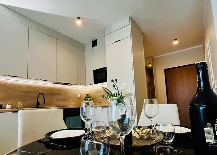 Z Balkonem Blisko Jasnej Gory, Podziemny Parking Gratis