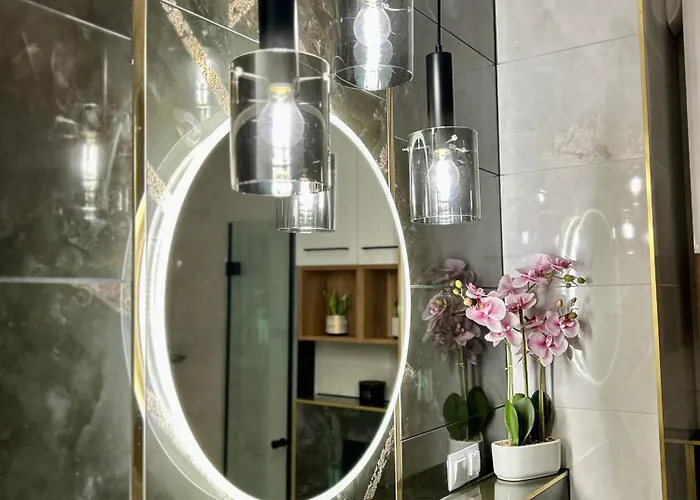 Z Balkonem Blisko Jasnej Gory, Podziemny Parking Gratis *