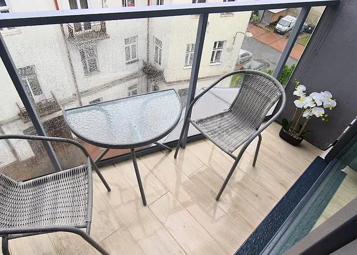 Z Balkonem Blisko Jasnej Gory, Podziemny Parking Gratis Apartmán